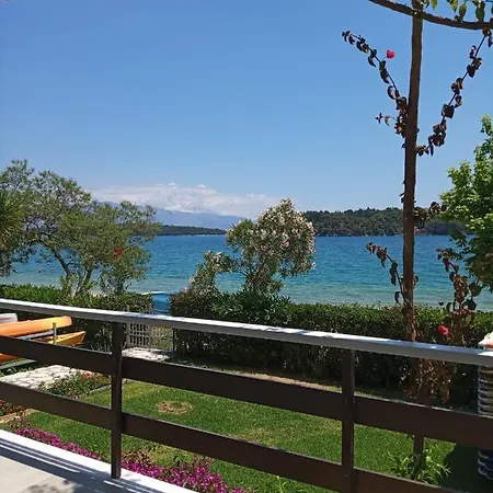 Two Palm Trees * Nydri (Lefkada)